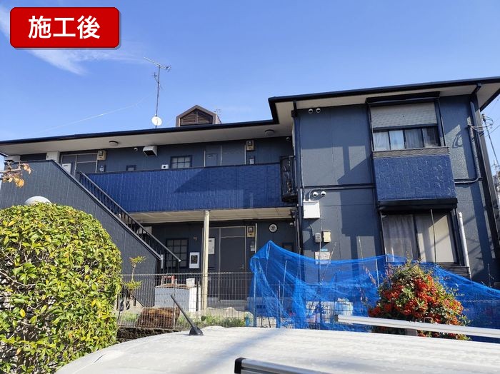 大阪市平野区 アパート外壁塗装 施工後 濃いグレーに仕上がった状態