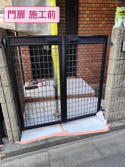 松原市別所 I様邸 門扉塗装前