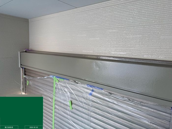 八尾市曙川東 シャッターボックスの塗装完了（グレー系仕上がり）