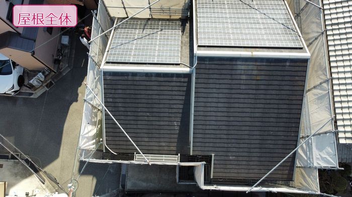 【松原市別所】太陽光パネル住宅の屋根を遮熱塗料で塗装！