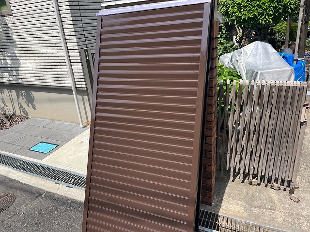 雨戸乾かす