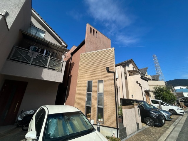 坂元様邸の側面